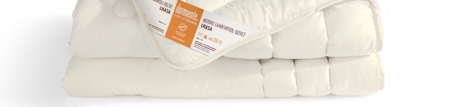 dormiente Decken Eine Decke von...