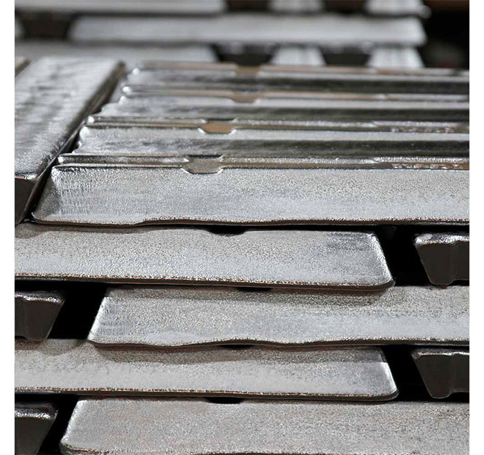 Aluminium ist ein Leichtmetall und gehört zu den chemischen Elementen